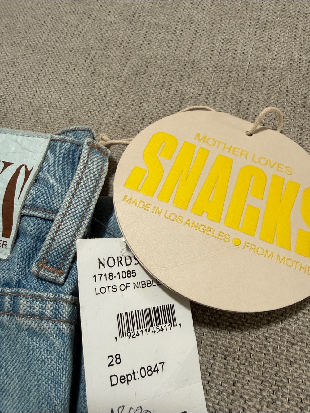 SNACKS from Mother Light Blue Distressed Women's Jeans, wide leg NWT - Picture 5 of 5